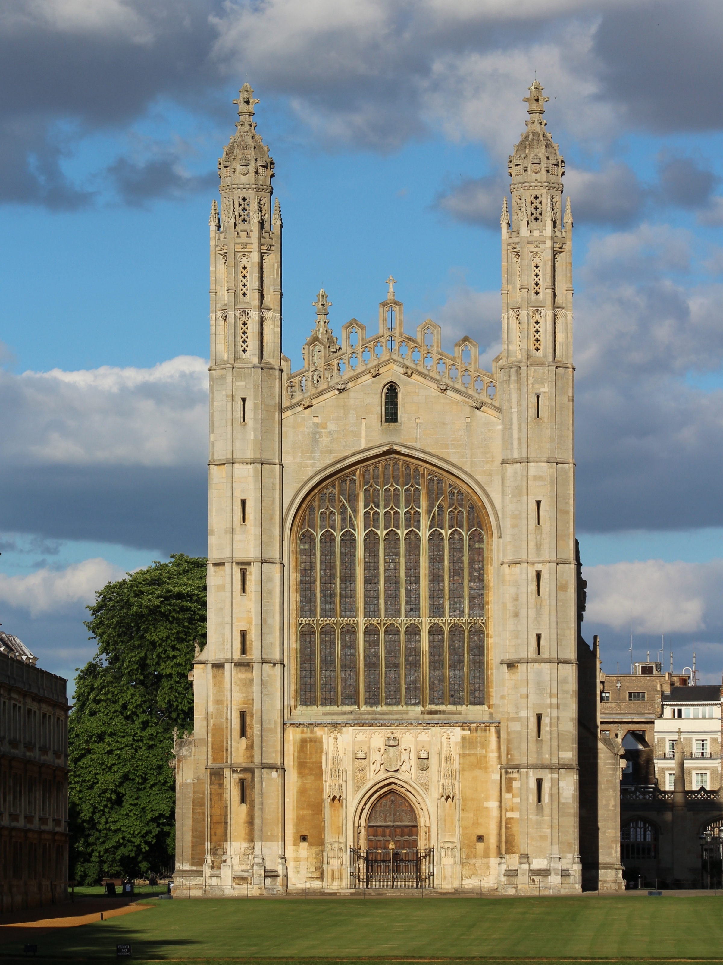 King's College Chapel, Cambridge — frontal view of the west façade